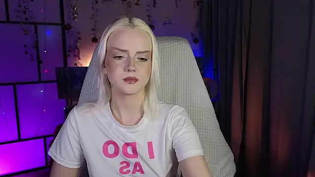 ImBonBon online show from 12, 4, 2026