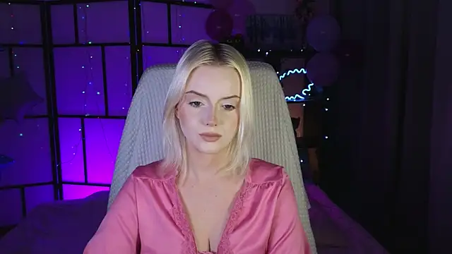Snapshot of ImBonBon chatting on 18, 5, 2026 ImBonBon online show from 18, 5, 2026