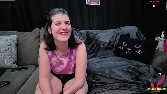 Sexy Mama-69 online show from 27, 3, 2026