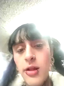 Snapshot of emma_onassis_17 chatting on 29, 1, 2025 emma onassis 17 online show from 29, 1, 2025