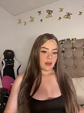 Jullieetta online show from 10, 10, 2025