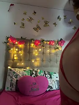 Jullieetta online show from 10, 3, 2026