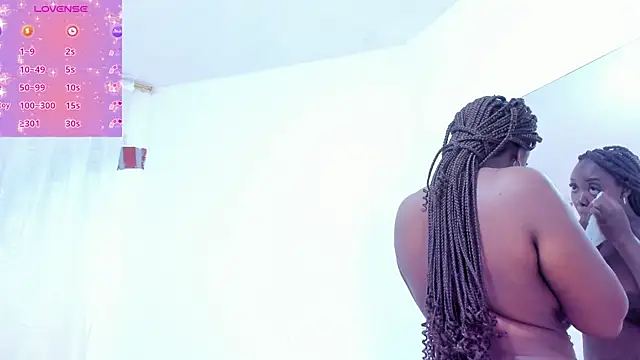 RoxannaBlanche online show from 12, 9, 2025