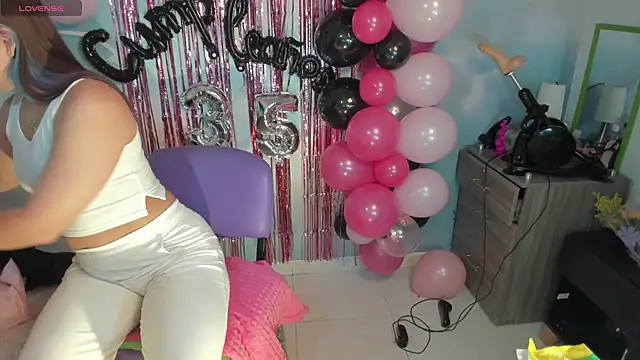 Snapshot of Nata_bernett chatting on 20, 9, 2025 Nata bernett online show from 20, 9, 2025