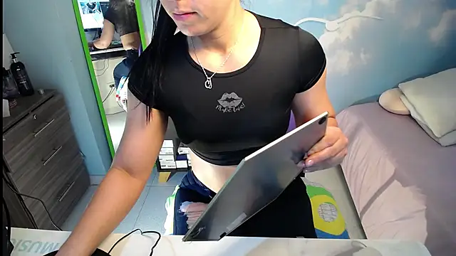 Snapshot of Nata_bernett chatting on 12, 3, 2025 Nata bernett online show from 12, 3, 2025