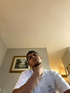 Snapshot of Cutekillerhunk chatting on 23, 10, 2025 Cutekillerhunk online show from 23, 10, 2025