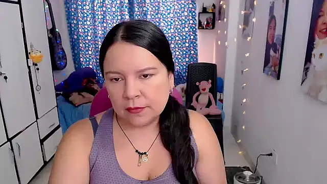 claryssa  online show from 11, 10, 2025