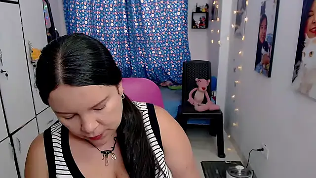 claryssa  online show from 15, 10, 2025