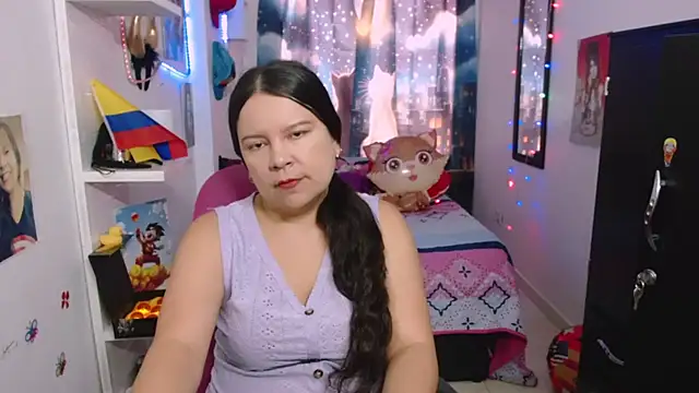 Snapshot of claryssa_ chatting on 24, 7, 2026 claryssa online show from 24, 7, 2026