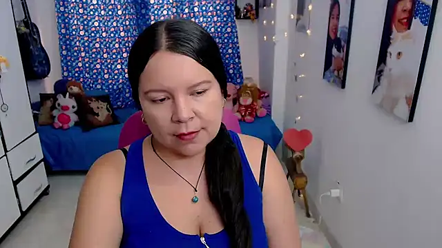 claryssa  online show from 28, 3, 2026