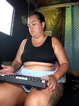 Horny kaylee online show from 11, 4, 2026