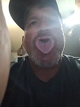 Snapshot of bigdoog8 chatting on 3, 6, 2026 bigdoog8 online show from 3, 6, 2026
