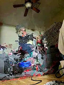 Hugebwc102 online show from 30, 9, 2025