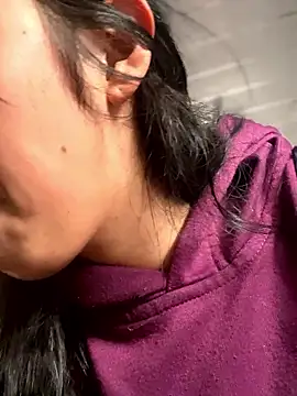 emily rosse04 online show from 18, 12, 2025