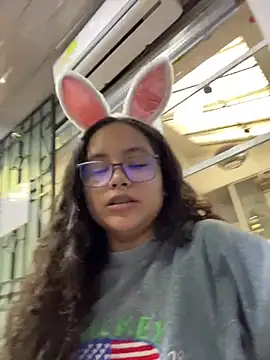 CurlyGirl 1 online show from 7, 2, 2025