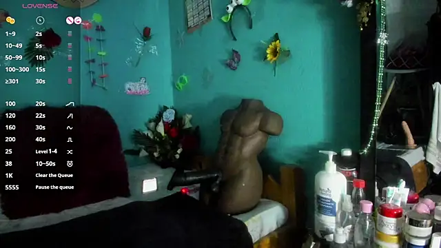 SheraHadee online show from 5, 4, 2026