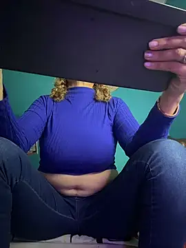 Snapshot of SheraHadee chatting on 30, 5, 2026 SheraHadee online show from 30, 5, 2026