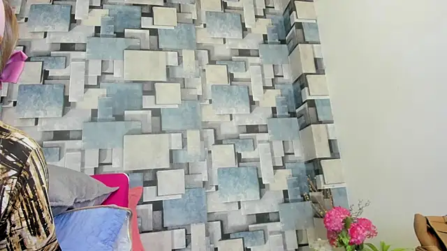 angel dthroatt online show from 15, 3, 2026