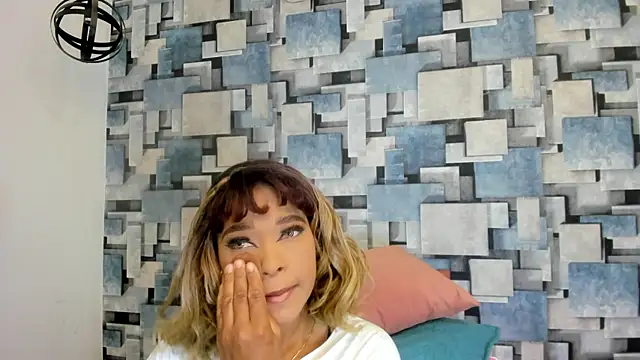 angel dthroatt online show from 23, 4, 2026