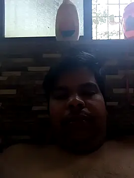 Snapshot of Sand-1 chatting on 2, 12, 2024 Sand-1 online show from 2, 12, 2024