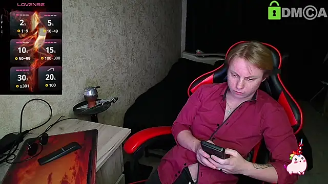 Alexis Gordon online show from 16, 10, 2025