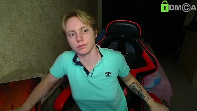 Alexis Gordon online show from 15, 11, 2025