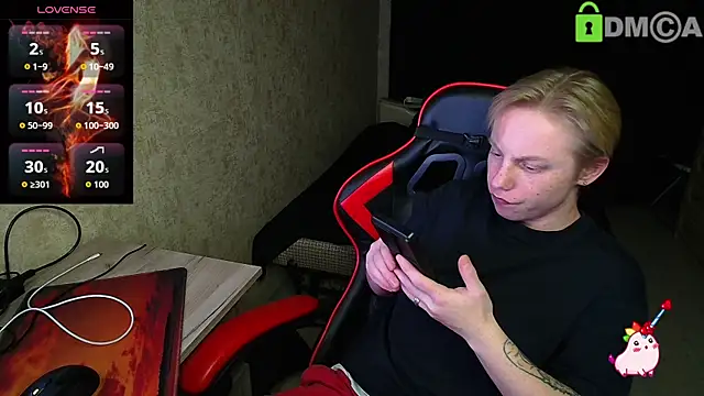 Alexis Gordon online show from 9, 10, 2025