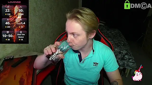 Alexis Gordon online show from 5, 11, 2025