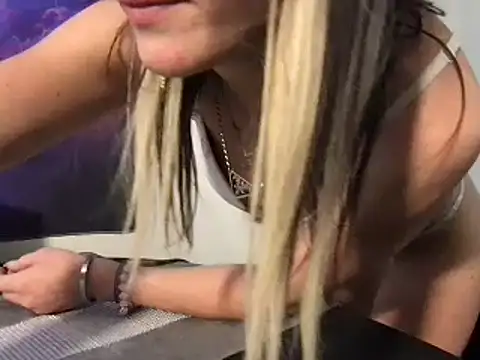 kittycatkendra online show from 7, 3, 2025