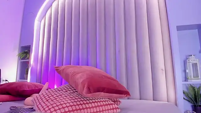 CristalCornner  online show from 7, 3, 2026