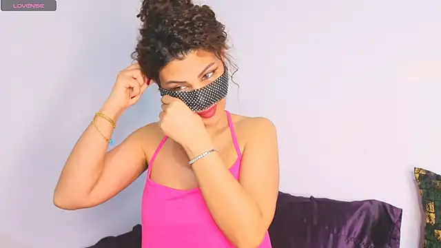 Turkish Latina online show from 17, 5, 2026