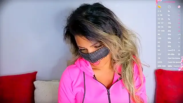 Turkish Latina online show from 5, 10, 2025