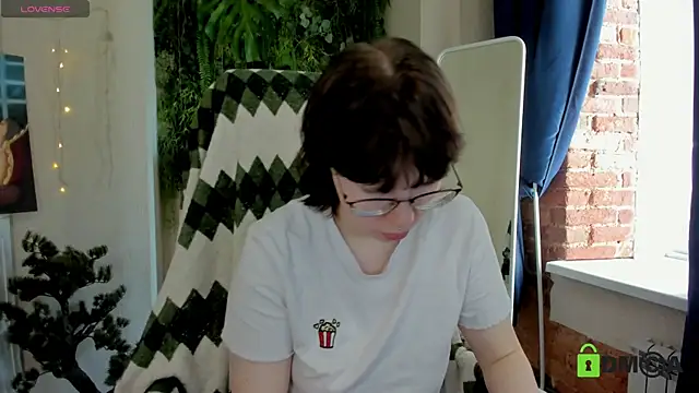 Snapshot of Melissa_Wells chatting on 12, 7, 2026 Melissa Wells online show from 12, 7, 2026