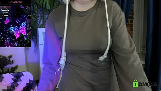 Snapshot of Melissa_Wells chatting on 25, 7, 2026 Melissa Wells online show from 25, 7, 2026