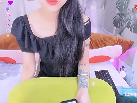 Ly   online show from 9, 4, 2026