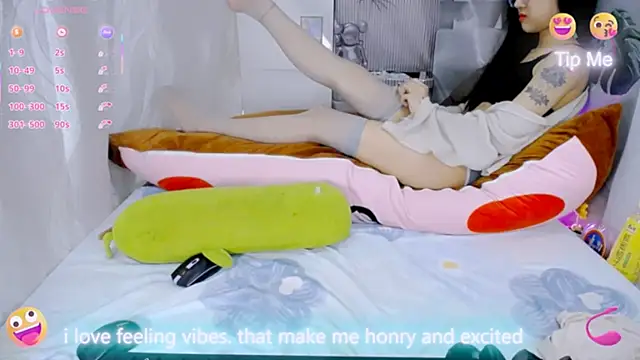 Ly   online show from 23, 3, 2026