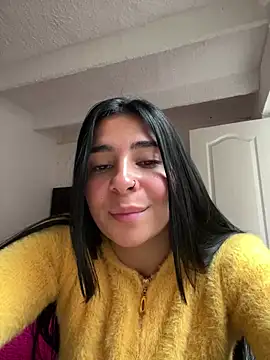 Snapshot of Meganmilk1 chatting on 13, 11, 2025 Meganmilk1 online show from 13, 11, 2025