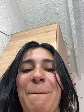 Meganmilk1 online show from 22, 12, 2025