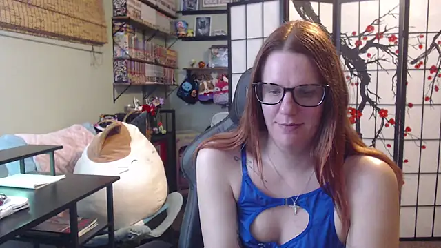 Sarahtineke online show from 4, 5, 2026