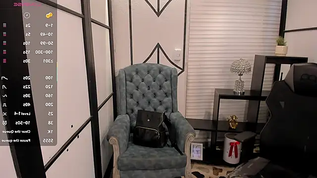 NicolRoss  online show from 25, 11, 2025