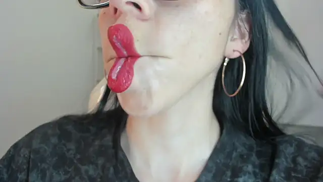 Katty mouth online show from 8, 11, 2025