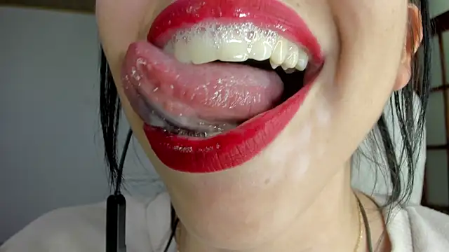 Snapshot of Katty_mouth chatting on 3, 12, 2024 Katty mouth online show from 3, 12, 2024