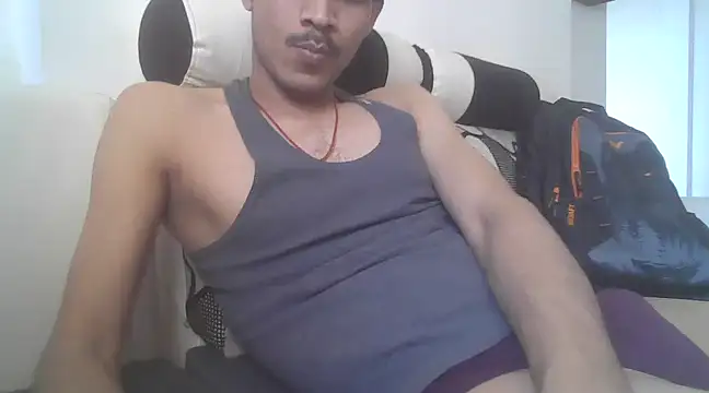 Snapshot of hitlar1026 chatting on 8, 3, 2025 hitlar1026 online show from 8, 3, 2025