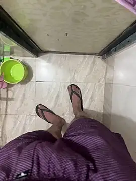 Snapshot of hitlar1026 chatting on 19, 12, 2025 hitlar1026 online show from 19, 12, 2025