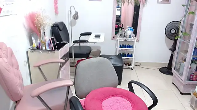Snapshot of titsbiglovers chatting on 20, 5, 2026 titsbiglovers online show from 20, 5, 2026