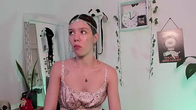 Emperatriiz online show from 20, 1, 2025