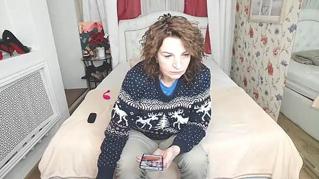 AmiHotGranny online show from 13, 2, 2026