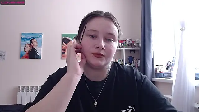Light Luna online show from 6, 3, 2025