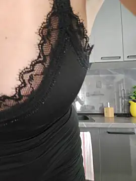 Snapshot of AnaFoxxy chatting on 2, 6, 2026 AnaFoxxy online show from 2, 6, 2026