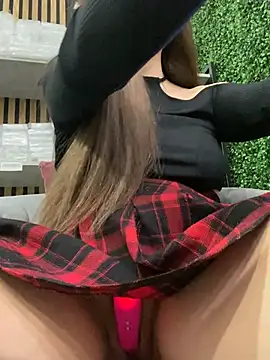 Deonta  online show from 6, 2, 2025